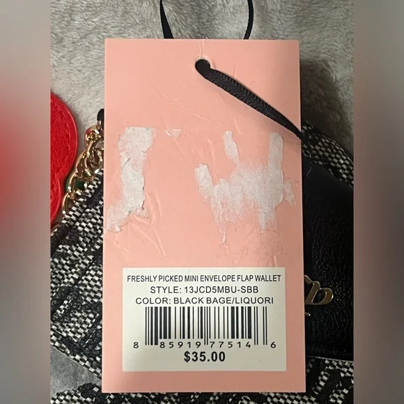 Juicy Couture strawberry wallet beige and black - Picture 5 of 10